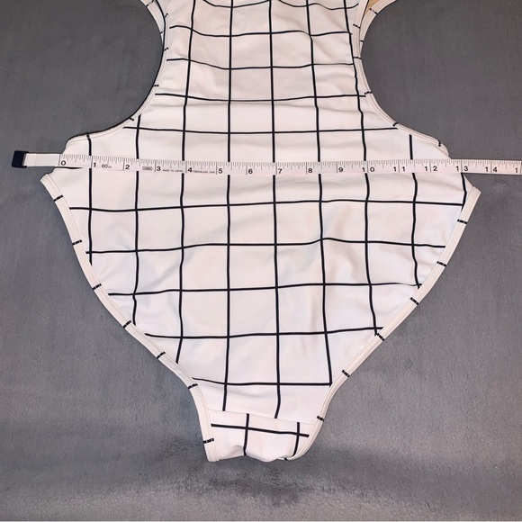 COPY - American Apparel Swim Grid monokini One-piece Bodysuit - Picture 10 of 14